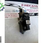9776-101438-202 Volkswagen Cam Kartı ve Motoru