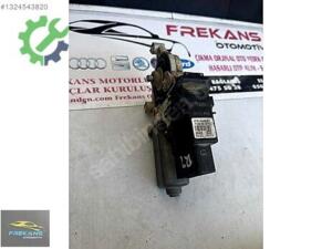 9776-101438-202 Volkswagen Cam Kartı ve Motoru