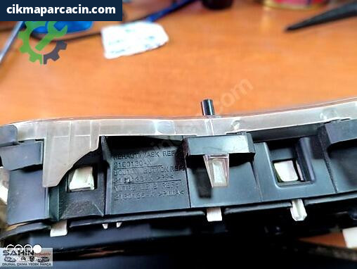 Peugeot 301 Gösterge Paneli 9805164580 çıkma parça