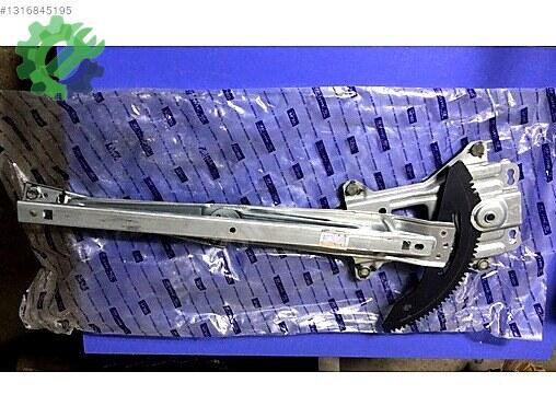 Kia Rio Cam Krikosu 82404-4E010 çıkma parça