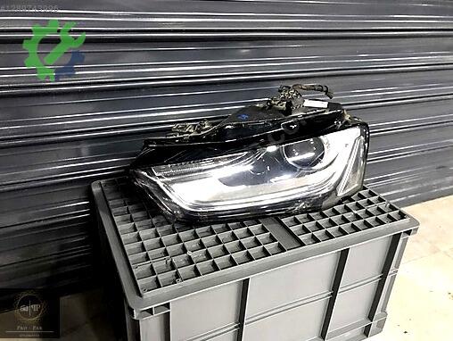 Audi A4 Sol Ön Far 8K0941043C çıkma parça
