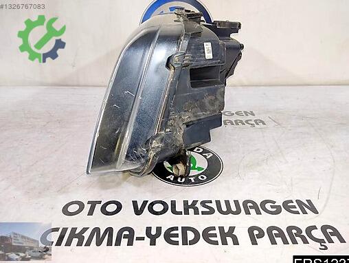 Volkswagen Amarok Sağ Ön Far çıkma parça