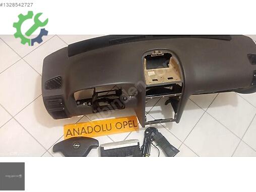 Opel Astra Torpido çıkma parça