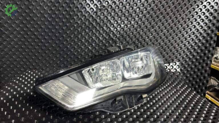 Audi A3 Far çıkma parça