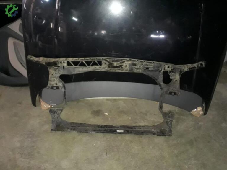 Audi A6 Ön Panel çıkma parça