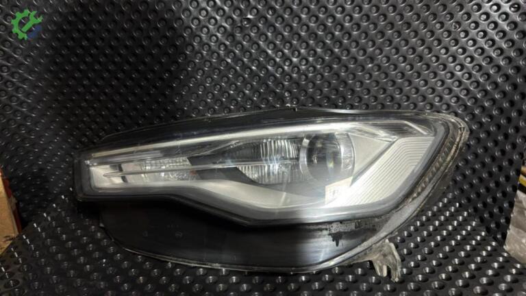 Audi A6 Far çıkma parça
