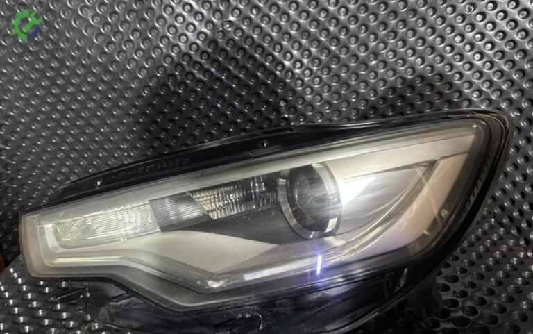 Audi A6 Far çıkma parça