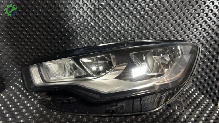 Audi A6 Far çıkma parça