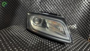 AUDİ Q5 SAĞ FAR