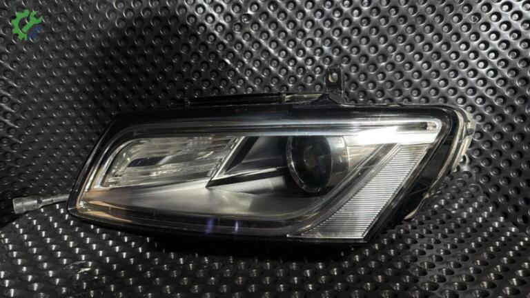 Audi Q5 Far çıkma parça