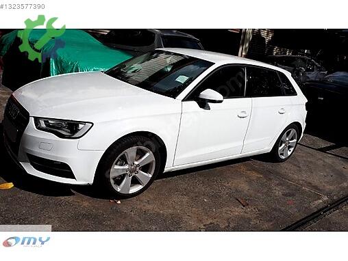 Audi A3 Ön Far çıkma parça
