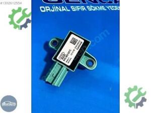 AUDİ A3 A5 Q3 DARBE SENSÖRÜ SÖKME ORJİNAL 8K0955557 C