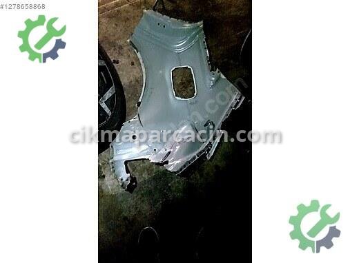 Audi A3 Sağ Arka Çamurluk çıkma parça