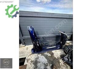 AUDI A3 SAĞ MARŞBEL SACI ÖN DİREK SACI 8Y 20212025 ARASI