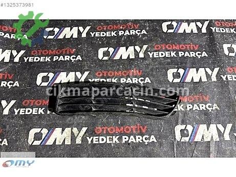 Audi A4 Sis Farı Çerçevesi çıkma parça
