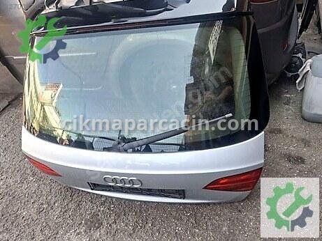 Audi A4 Bagaj Kapağı çıkma parça