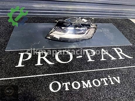 Audi A4 Sol Ön Far çıkma parça