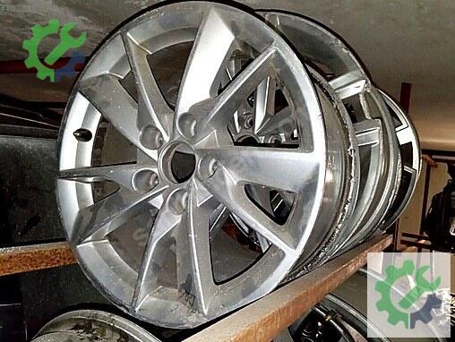 Audi A4 Bakalit çıkma parça