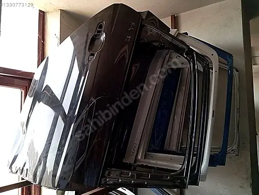 Audi A4 Sağ Arka Kapı 2021-24 çıkma parça