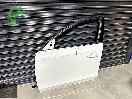 Audi A4 Sol Ön Kapı çıkma parça