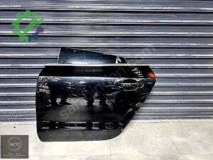 AUDİ A5 8T8 833 051D SOL ARKA KAPI SİYAH