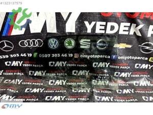 AUDİ A6 C7 SAĞ ARKA KAPI CAMI