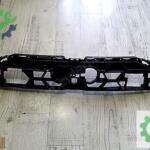 AUDİ A6 S6 SLİNE ÖN PANJUR İÇ BRAKETİ ORJİNAL