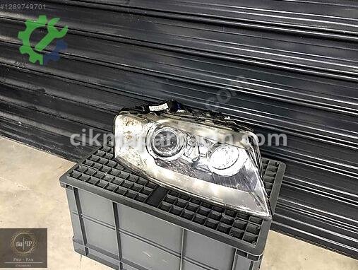 Audi A6 Sağ Ön Far 4F0941030AK çıkma parça