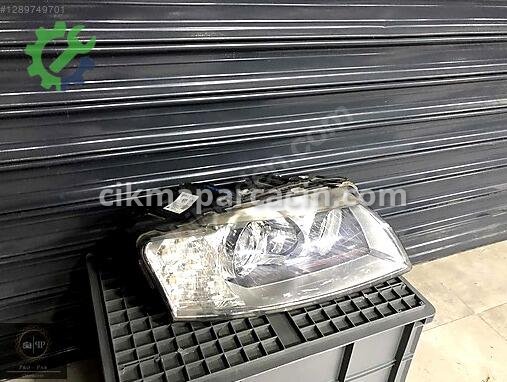 Audi A6 Sağ Ön Far 4F0941030AK çıkma parça