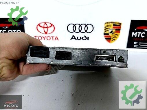 Audi A8 Beyni 4E0035729A çıkma parça
