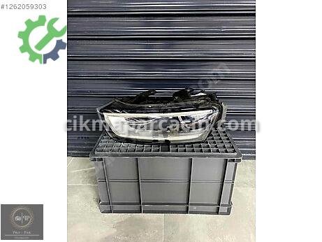 Audi Q3 Sol Ön Far çıkma parça