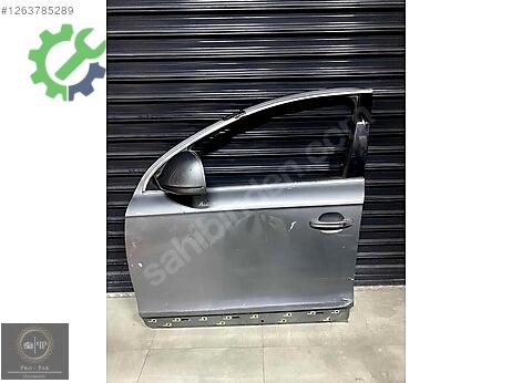 Audi Q7 Sol Ön Kapı çıkma parça