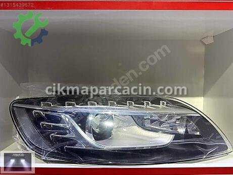 Audi Q7 Sağ Ön Far çıkma parça
