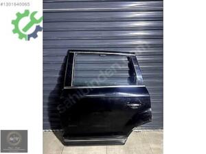 AUDI Q7 SOL ARKA KAPI SİYAH ORJİNAL HATASIZ 4L0833051