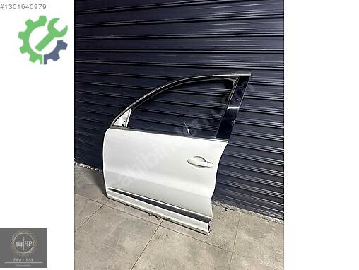 Audi Q7 Sol Ön Kapı 4L0831051 çıkma parça