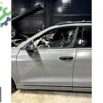 AUDI Q8 HATASIZ SOL ÖN KAPI