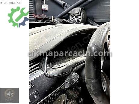 Audi Q8 Gösterge çıkma parça