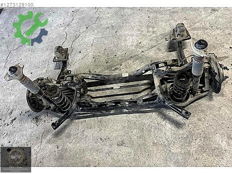 Audi A3 Arka Dingil çıkma parça