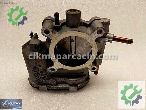 Mercedes-Benz C Gaz Kelebeği 1111410225 çıkma parça
