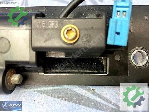 Mercedes-Benz ML Açma Kolu 1647400193 çıkma parça