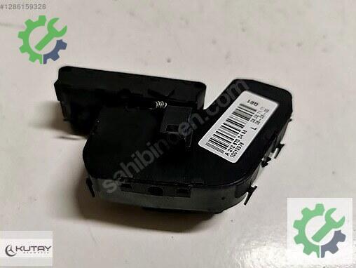 Mercedes-Benz E Sol Kontrol Düğmeleri 1669059600 çıkma parça