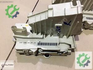 A 1697202835 Mercedes W169 kapı kilidi Ön Sağ sol A 1697202535
