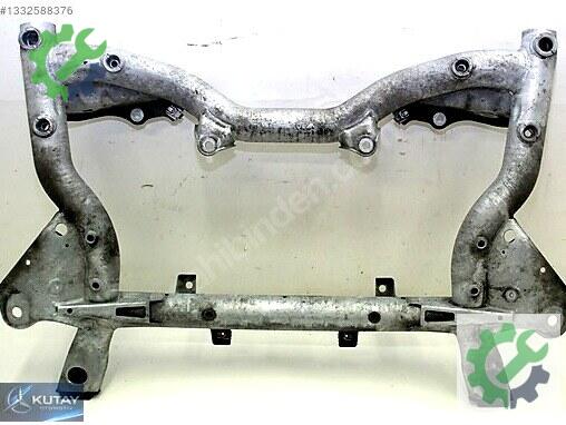 Mercedes-Benz C Travers 2046281057 çıkma parça