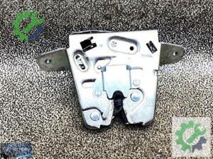 A 2047400535 Mercedes GLA W156 W204 Bagaj Kapak kilidi orjinal