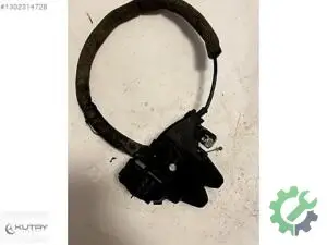 A 2047500085 Mercedes W204 W207 W212 R172 Bagaj Kapağı Kilidi