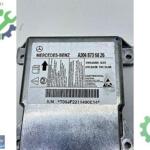 A 2048706826 Mercedes-Benz C W204 SRS kontrol ünitesi