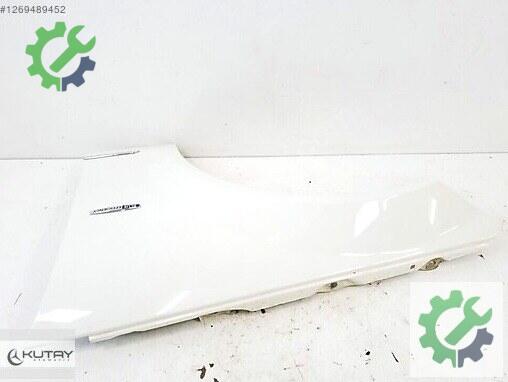 Mercedes-Benz C Ön Çamurluk 2048800118 çıkma parça