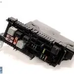 A 2049001002 Mercedes Benz W204 SAM arka sigorta kutusu