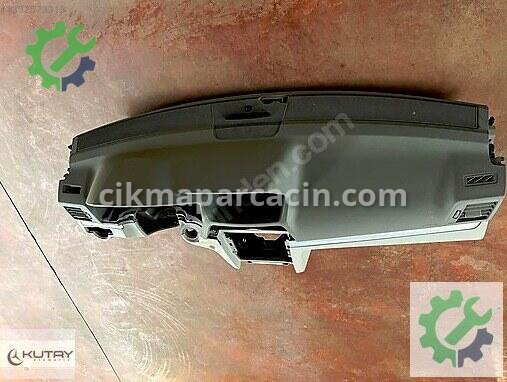 Mercedes-Benz E Ön Torpido 2076800087 çıkma parça