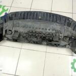 A 2125202223 Mercedes Benz E-Class W 212 gövde altı koruması ön